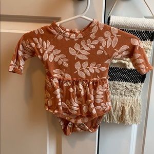 Spearmint Love NB Rust Fern long sleeve skirted